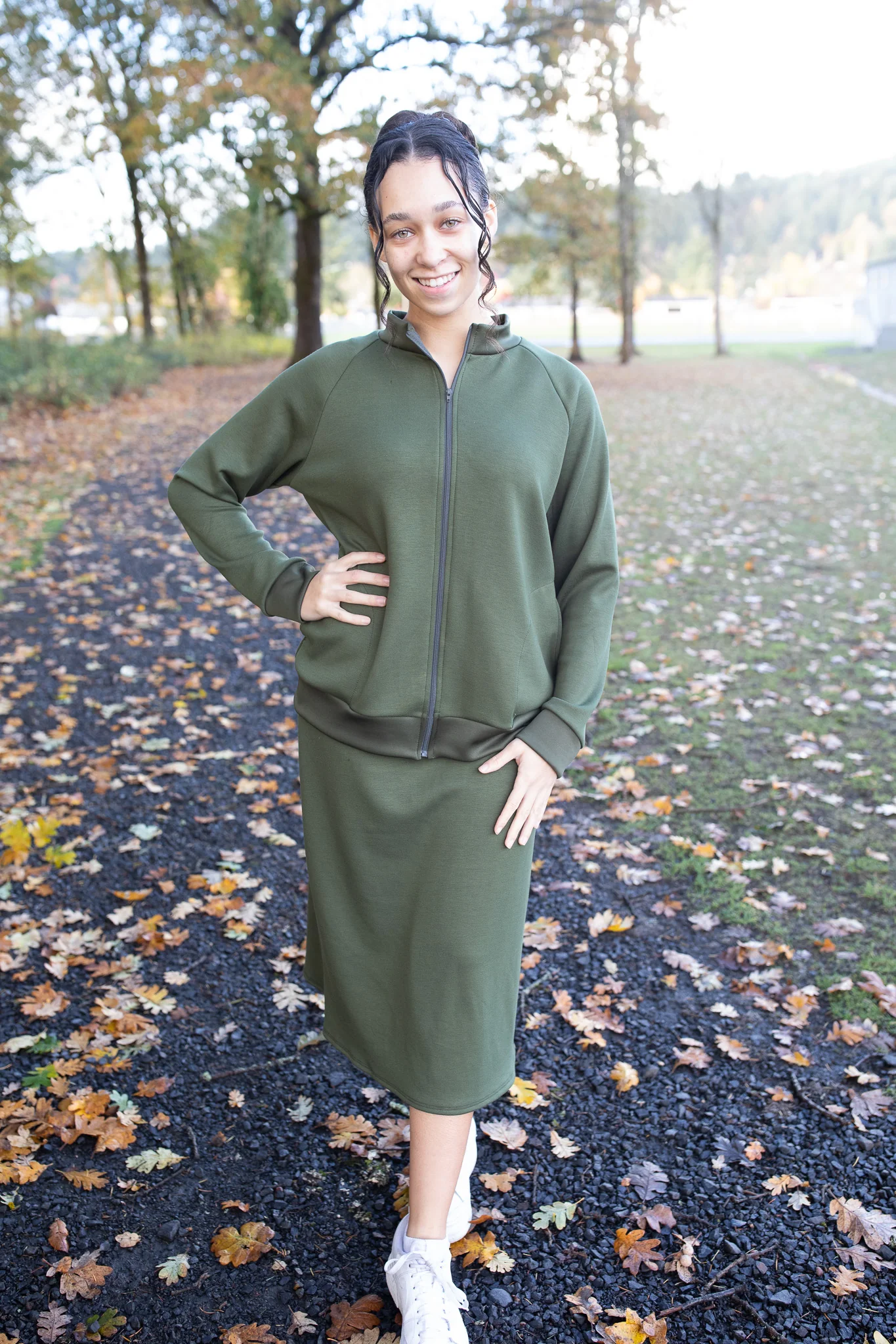 Activewear Zip Up Top - Image 4