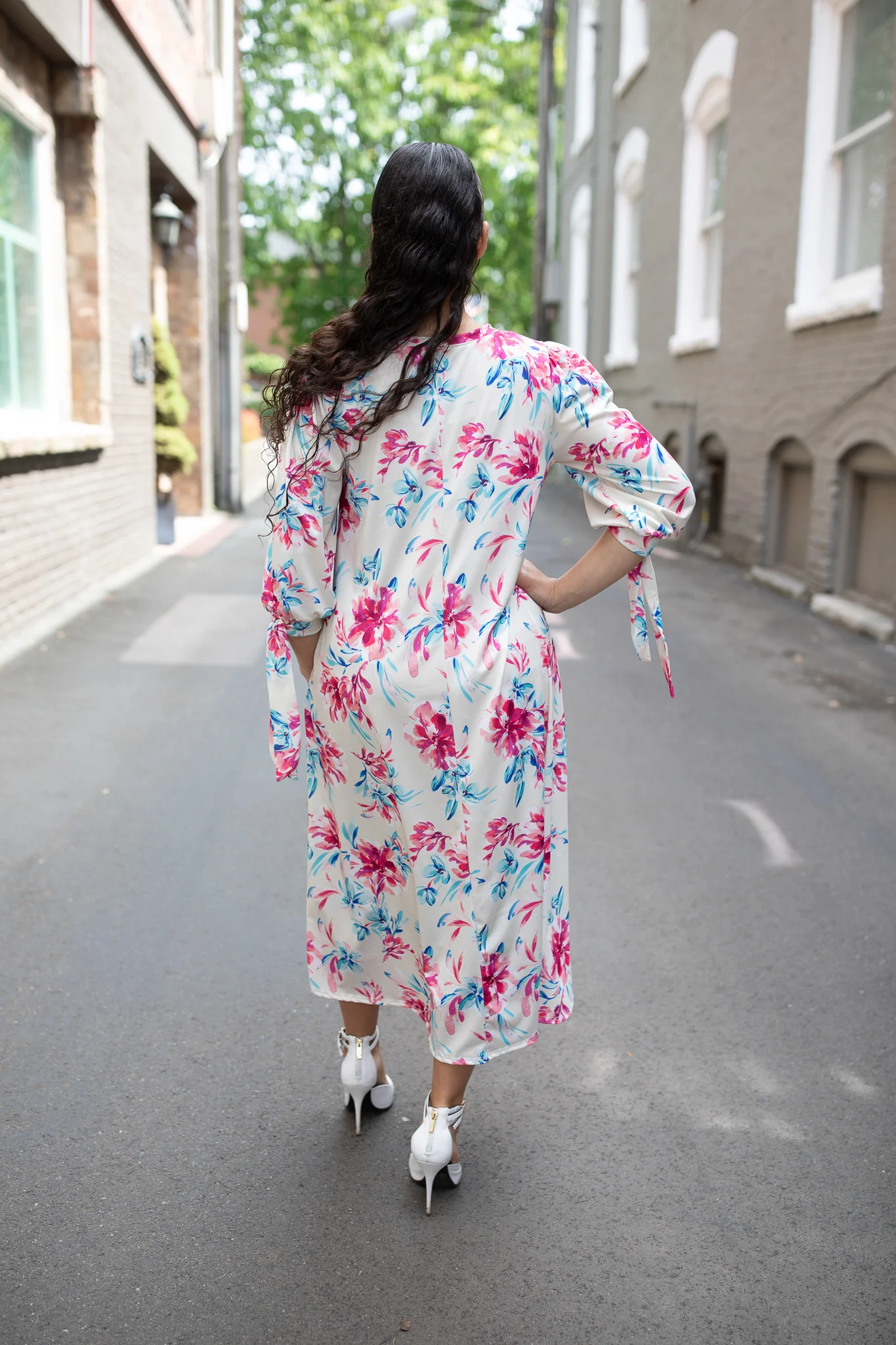 Ivory Floral WIth Ties - Image 3