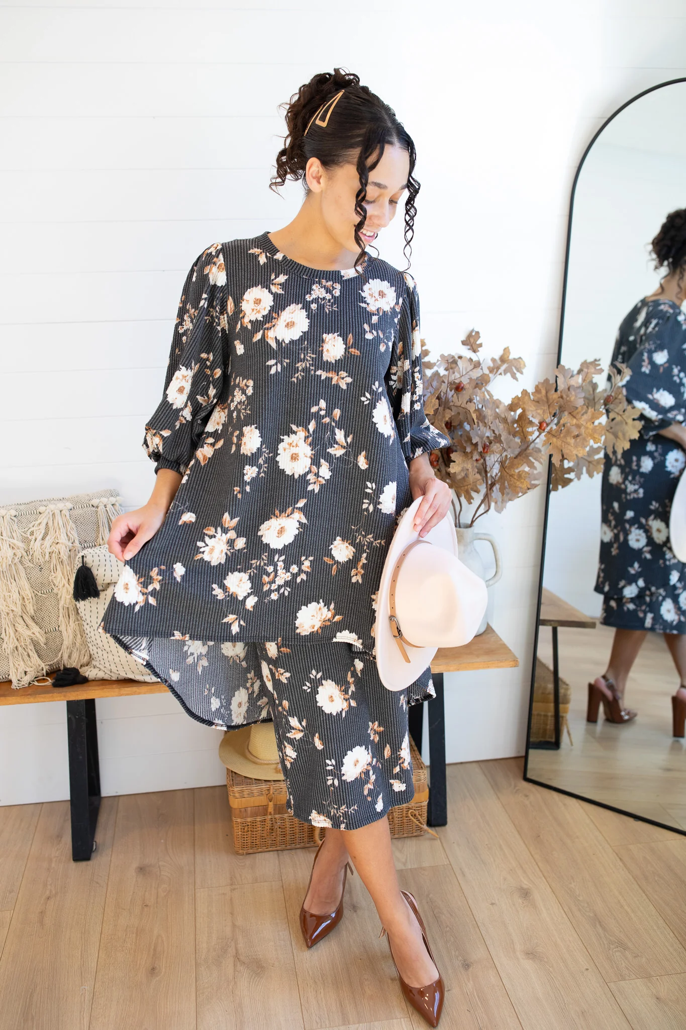 Brooklynn Skirt- Charcoal Floral - Image 4