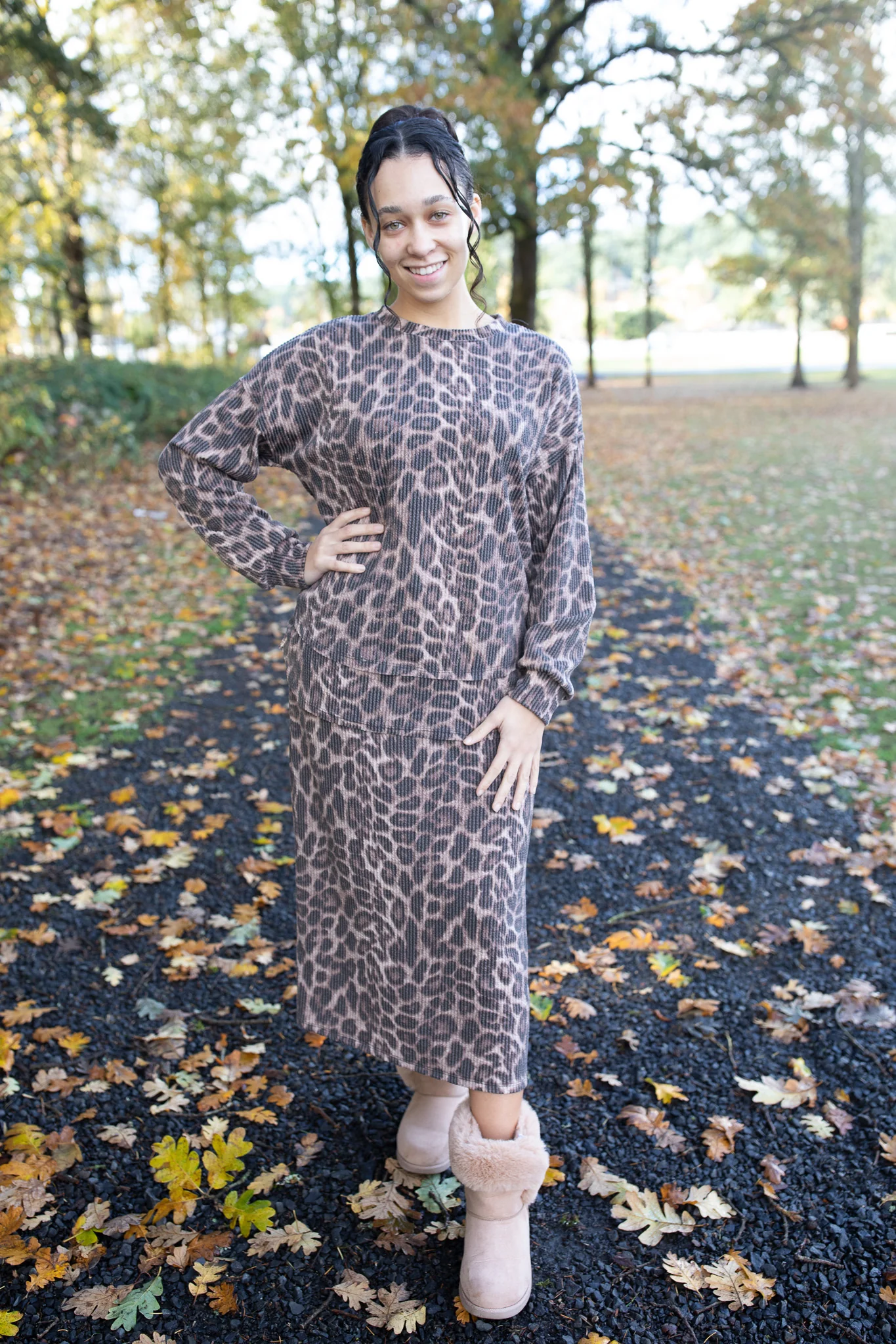 Comfy Moments - Ribbed Leopard Skirt - Image 3