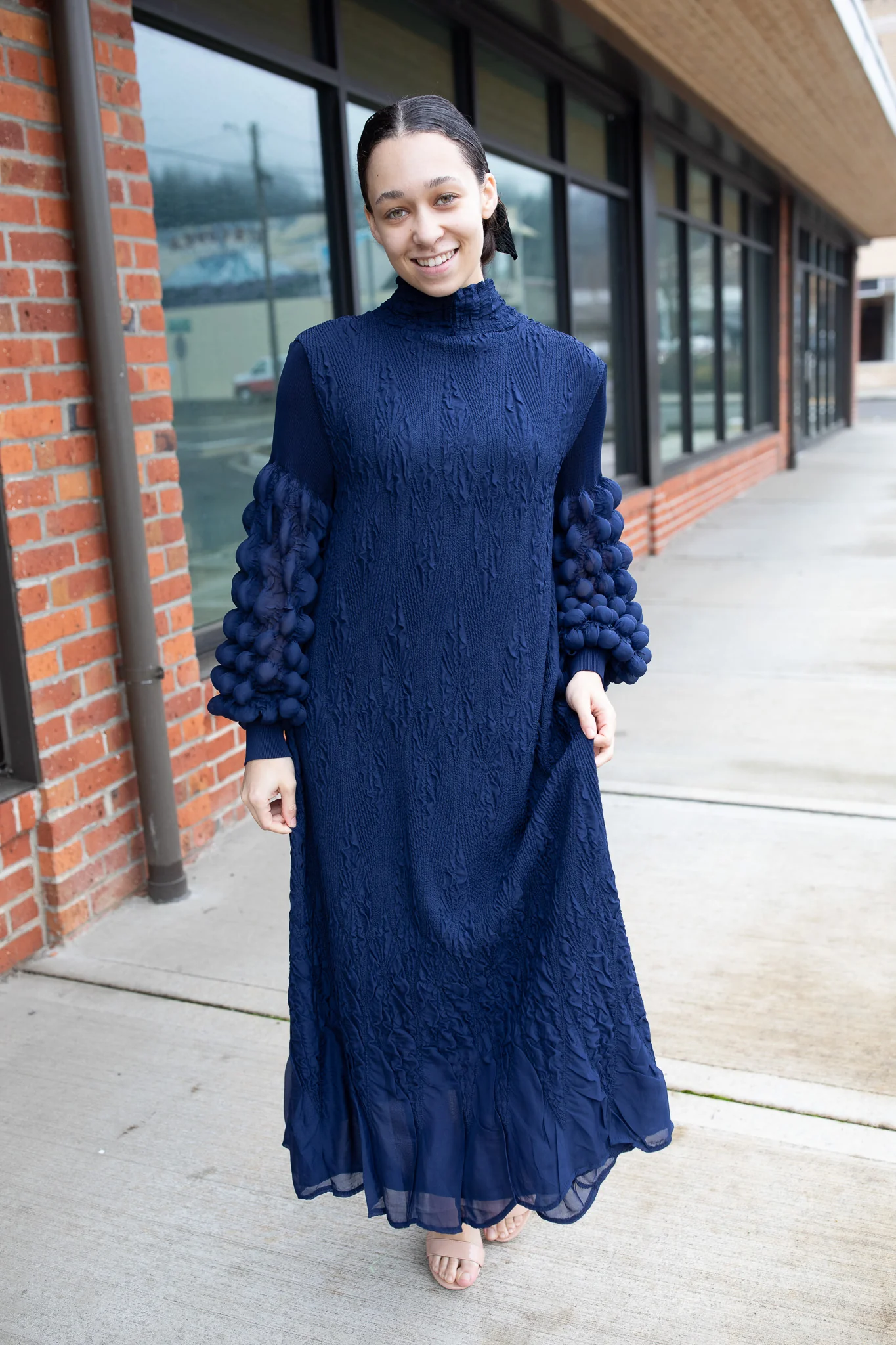 She Walks With Dignity - Navy - Image 4