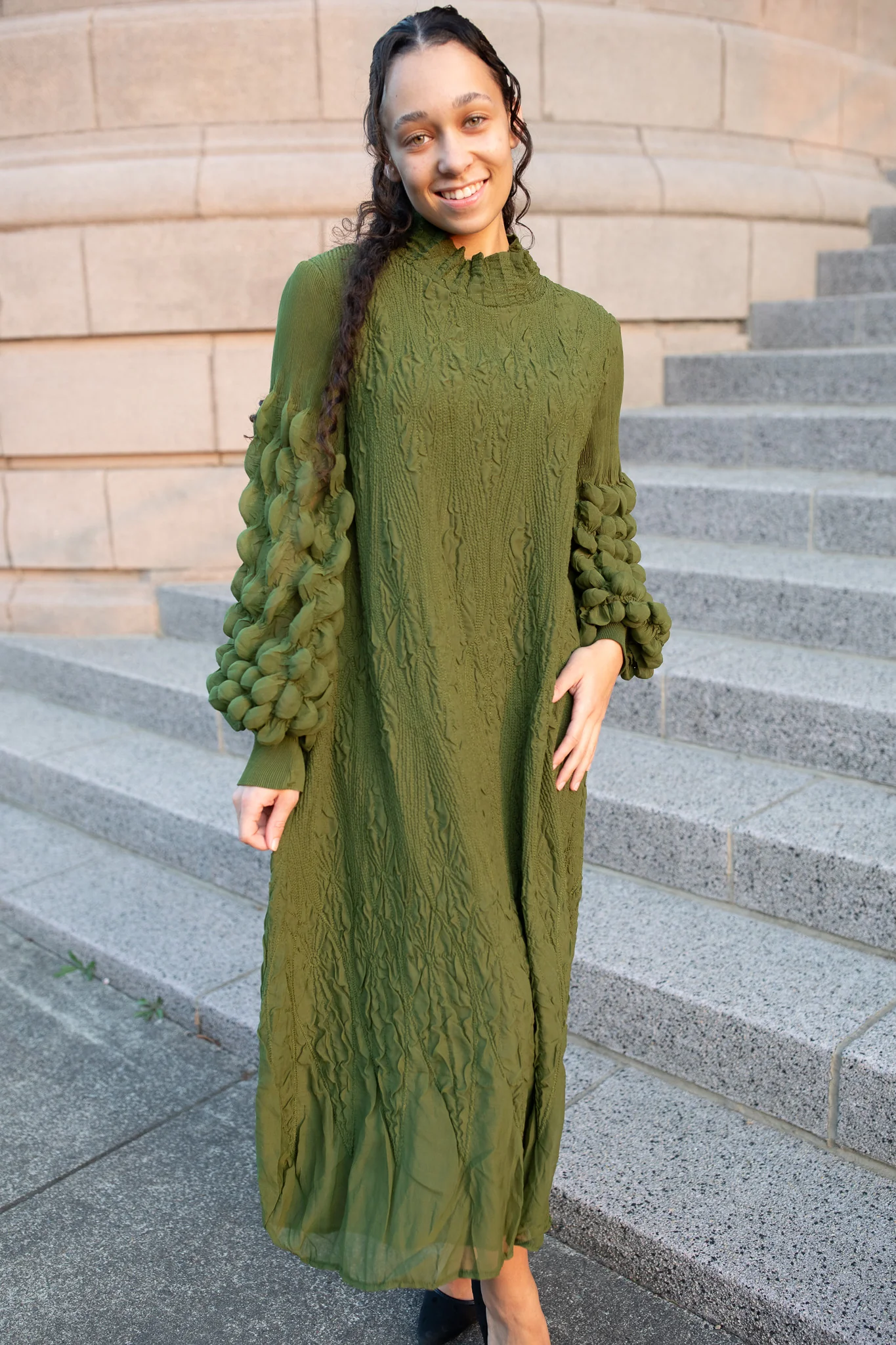 She Walks With Dignity - Olive - Image 4