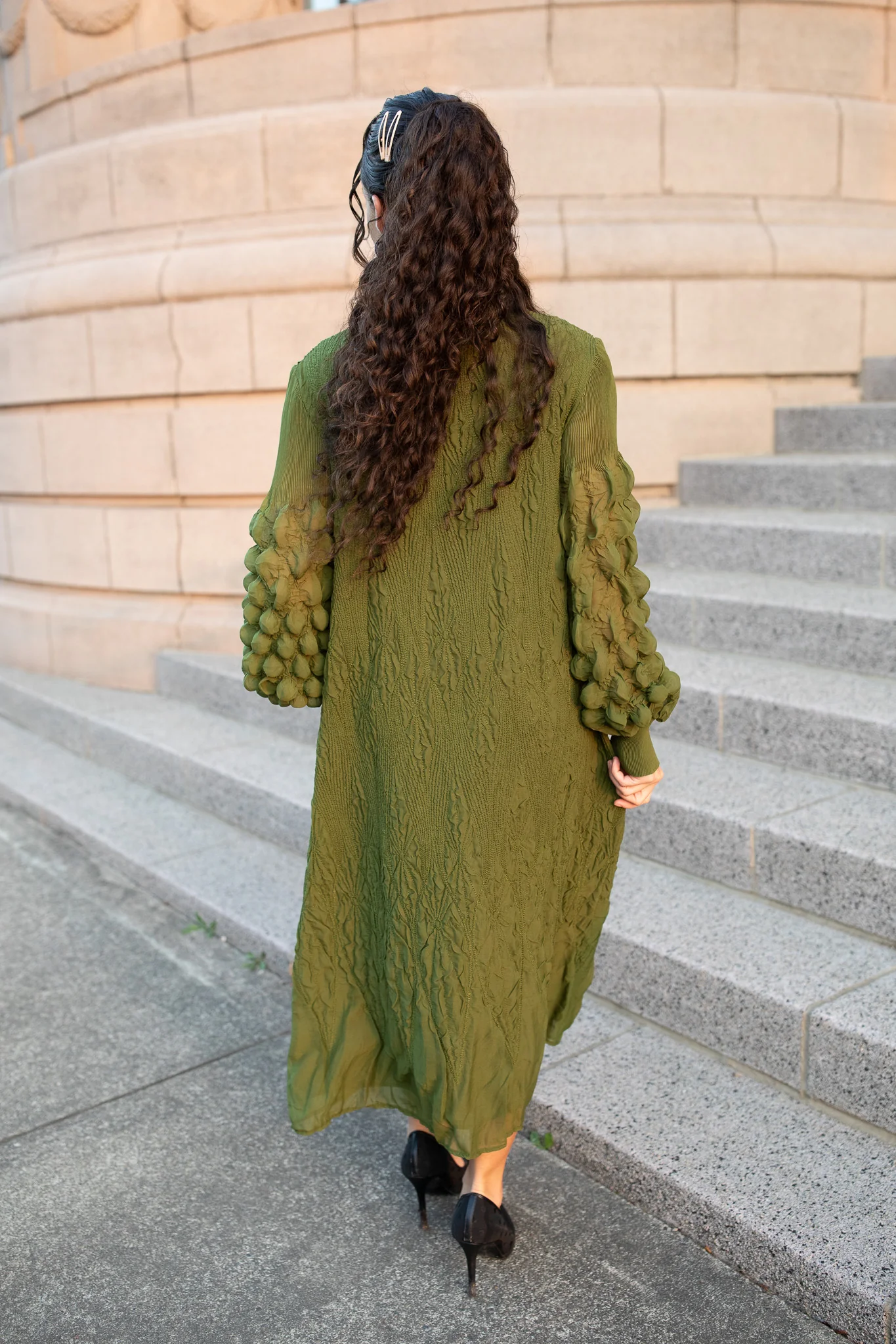 She Walks With Dignity - Olive - Image 7