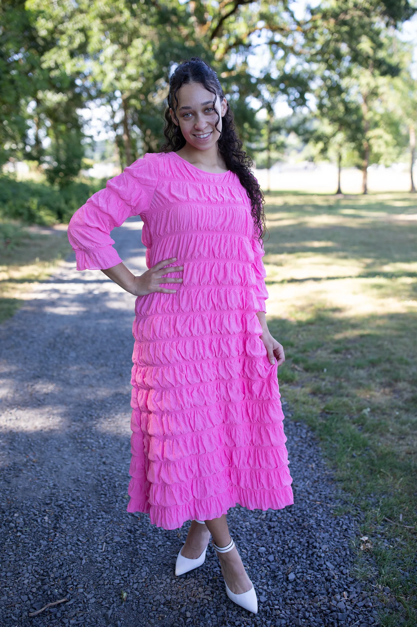 Summer In Regal Elegance - Image 3