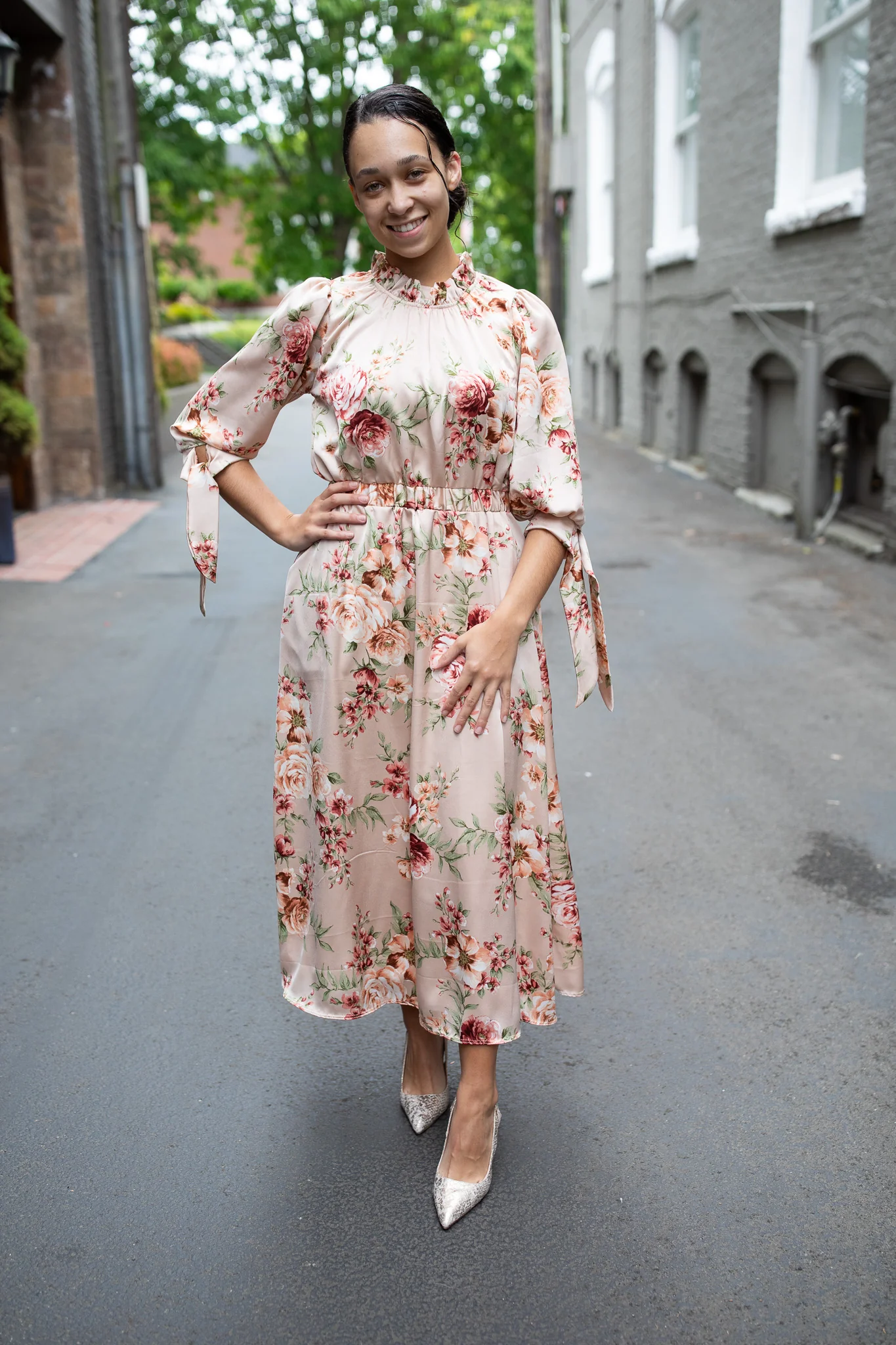 Vintage Cream Blossom - Image 5